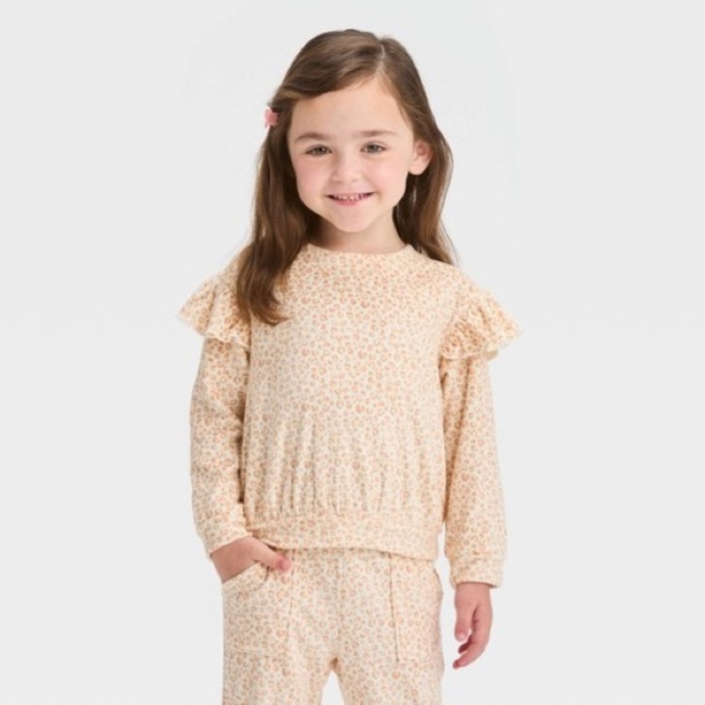 NWOT Toddler Girl Leopard Print Outfit Set